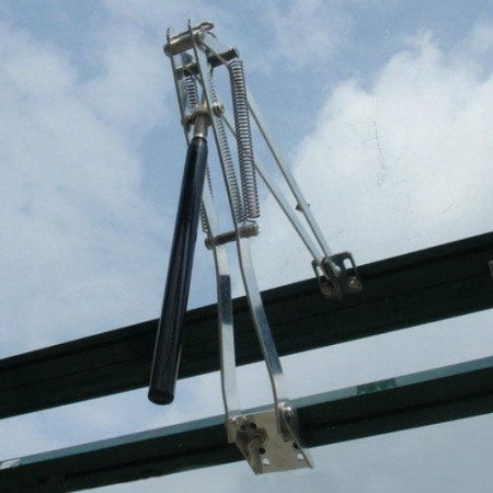 zdjęcie Automatyczny otwieracz do okien (2 sprężyny) ze sklepu maleszklarnie.pl