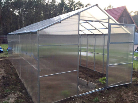 zdjęcie Szklarnia z POLIWĘGLANU Gracja profil stalowy ocynkowany 30x20mm ze sklepu maleszklarnie.pl