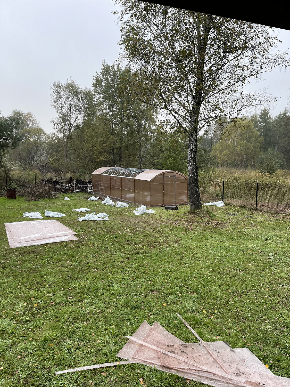 Dlaczego możesz nam powierzyć montaż swojej szklarni?